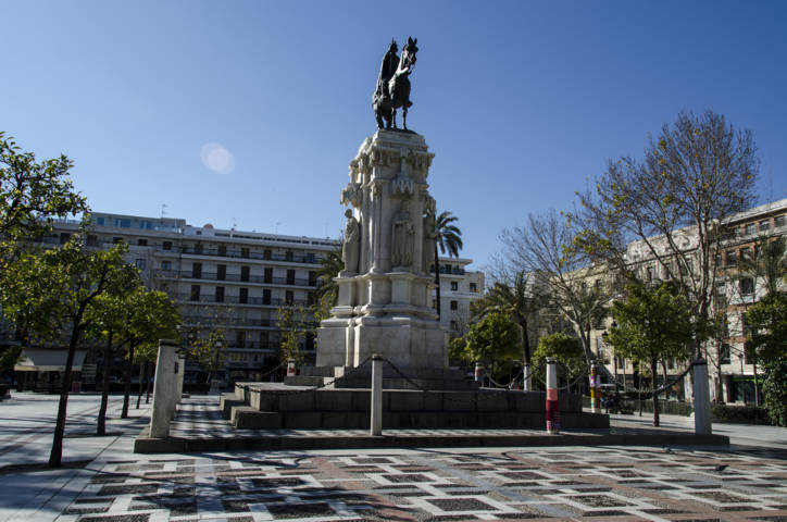Sevilla 174 - plaza Nueva.jpg